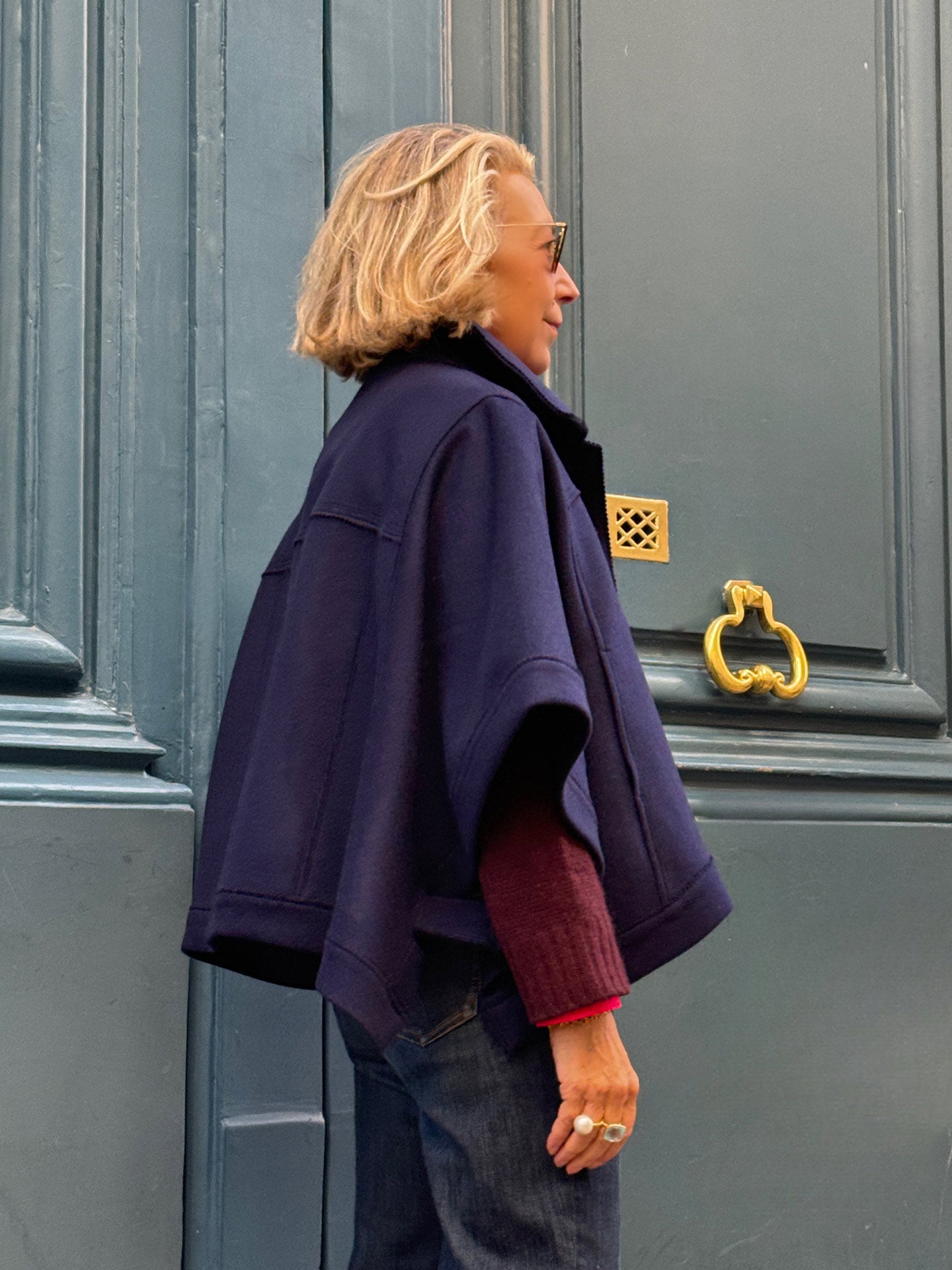 BLANKEY PONCHO - NAVY DOUBLE FACE 100% CASHMERE – Dovima Paris